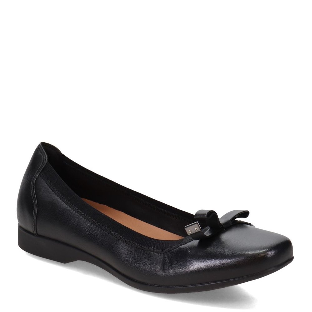 Women's Clarks Un Darcey Bow Flat